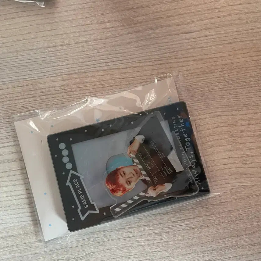 [BUNJANG] Park Ji Hoon 2026 Fan Meeting Acrylic Photo Stand Photocard Set / 박지훈 2026 팬미팅 아크릴 포토 스탠드 포카포함