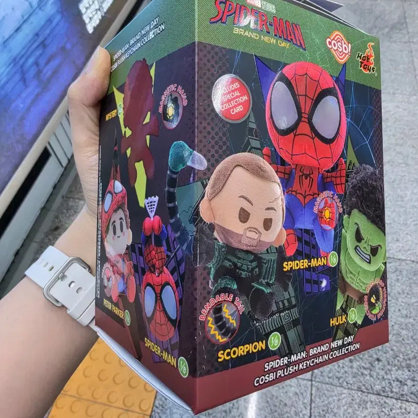 [BUNJANG] Hot Toys Spider-Man Boomerang Plush / 핫토이 스파이더맨 부메랑 인형