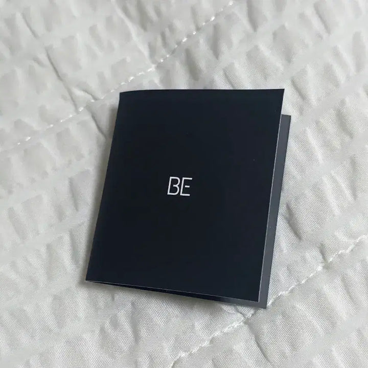 [BUNJANG] BTS BE Album Badge (Aladin POB) - Sealed / (미개봉/새상품) 방탄소년단 BE 앨범 뱃지 (알라딘 특전)