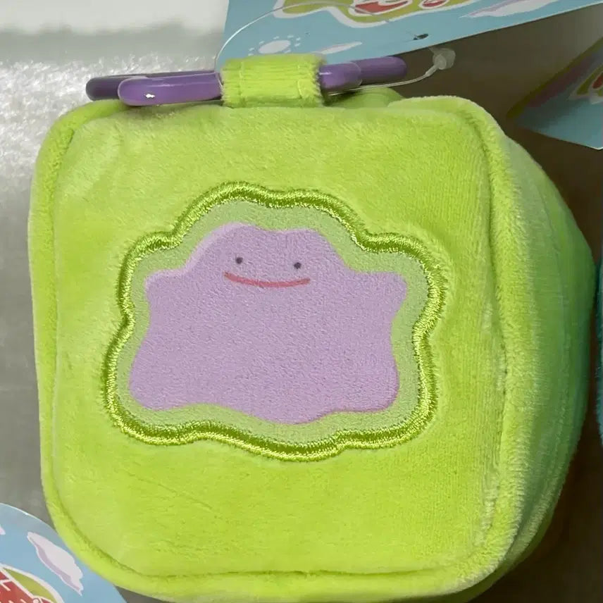 [BUNJANG] Pokopía Carabiner Attached Square Pouch Metamon / 포코피아 카라비너가 달린 스퀘어 파우치 메타몽
