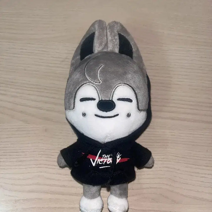 [BUNJANG] SKZOO Wolfchan 20cm Doll / 스키주 울프찬 오리지널 20cm 인형