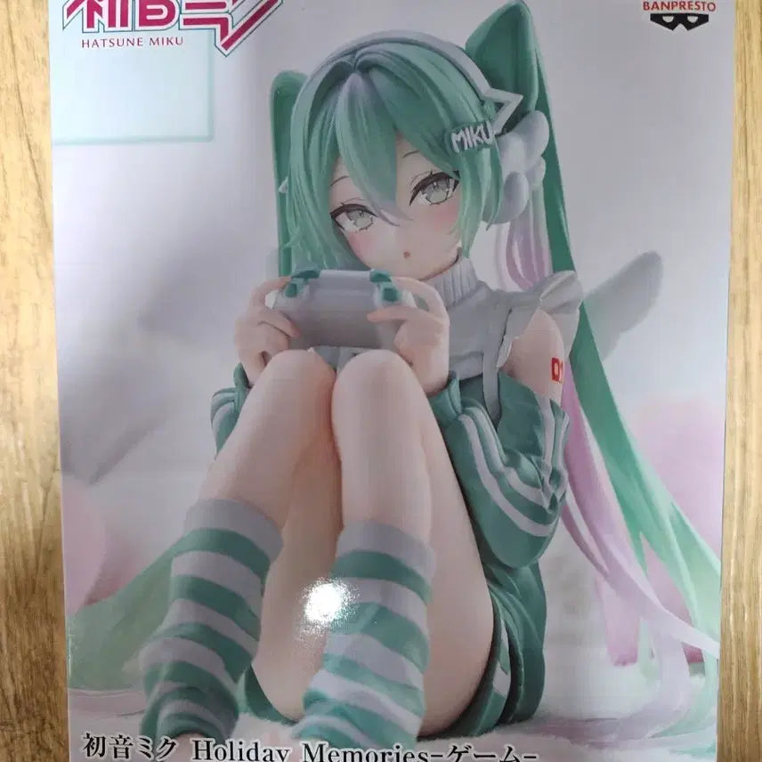 [BUNJANG] Hatsune Miku Holiday Memories Game Figure / 하츠네 미쿠 홀리데이 메모리즈 게임 피규어