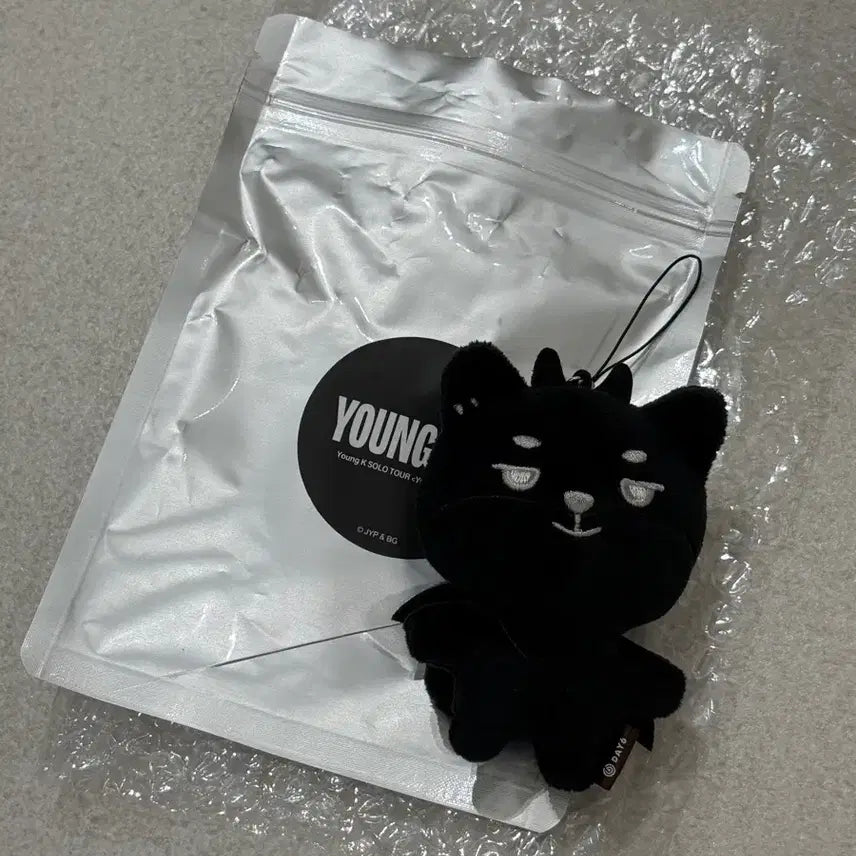 [BUNJANG] Denimals K Secret Mini Plush Keychain / 데니멀즈 케 시크릿 미니 플러시 키링 악마데멀 영케이 영기스트 솔콘