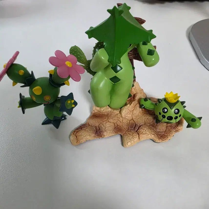 [BUNJANG] Pokemon Scale World ZXZ Night Cactus Set / 포켓몬스터 스케일월드 ZXZ  선인왕 밤선인