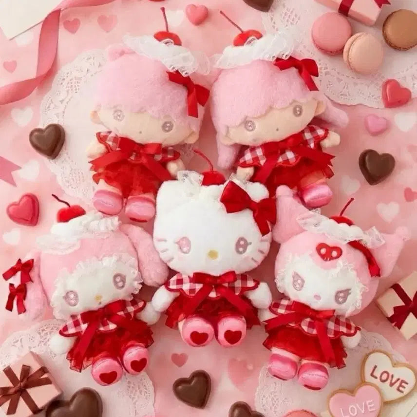 [BUNJANG] Sanrio Cherry Whipped Cream Hello Kitty Mascot (Valentine Limited Edition) / 산리오 체리휘핑크림 헬로키티 마스코트 (발렌타인한정판)