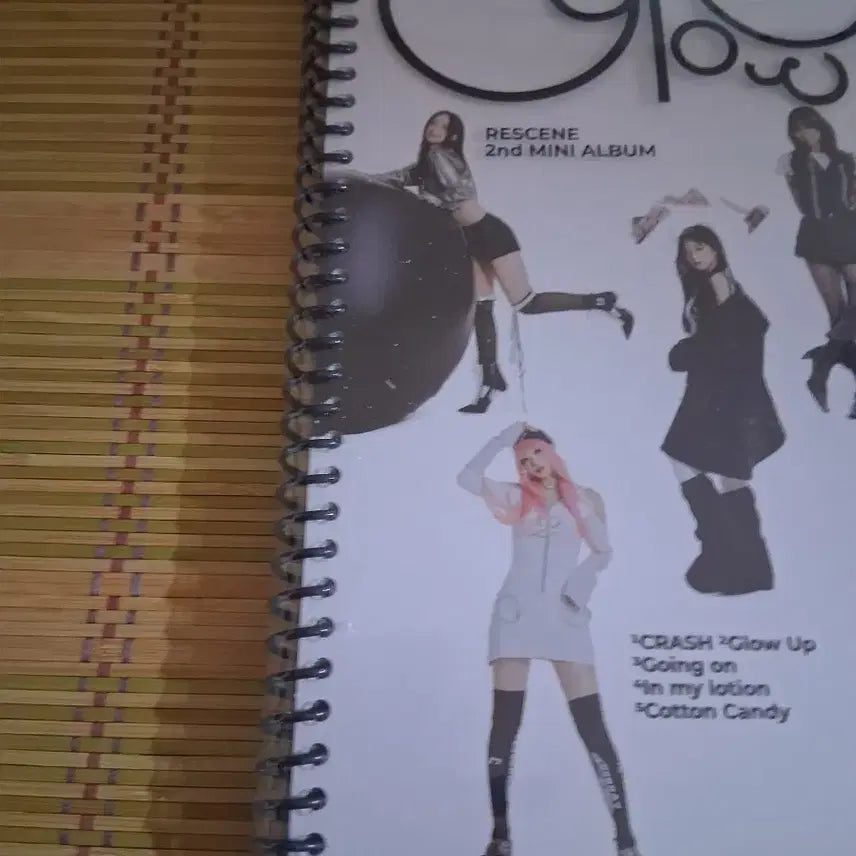 [BUNJANG] Aespa [Glow Up] Version Sealed Album / 리센느 글로우업 glow up me  미개봉앨범
