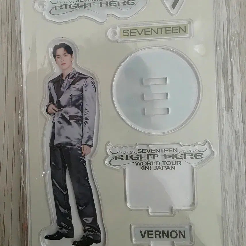 [BUNJANG] SEVENTEEN Vernon &