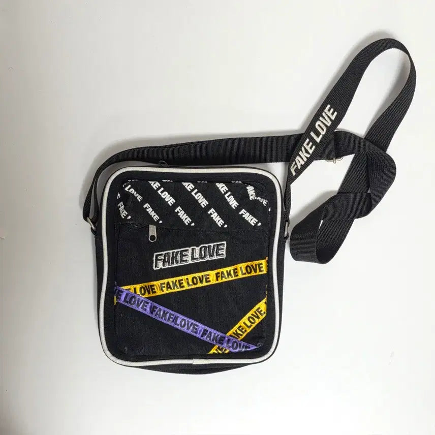 [BUNJANG] BTS Fake Love Acorn Bag / 방탄 페이크러브 도토리 가방 bts fakelove bag
