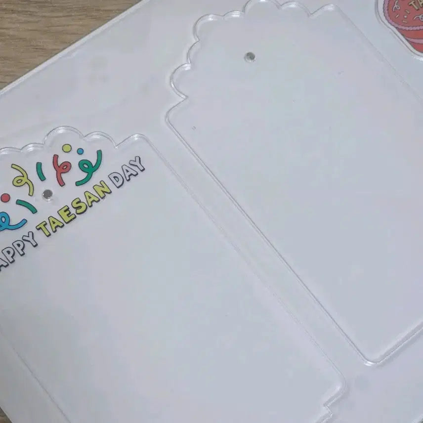 [BUNJANG] BOYNEXTDOOR Taesan Birthday Photocard Stand Set / 보넥도 태산 생일 포토카드 스탠드