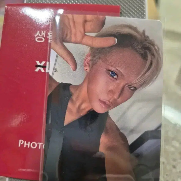 [BUNJANG] XLOVE XLOV Hyun Life Promise Photocard / 엑스러브 xlov 현 생활약속 포카