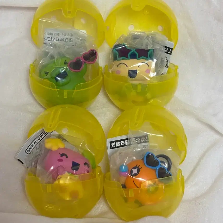 [BUNJANG] Tamagotchi Vacation Gacha Figure Set (Sealed) / 다마고치 바캉스가챠 피규어 미개봉세트 주댕치 마메치