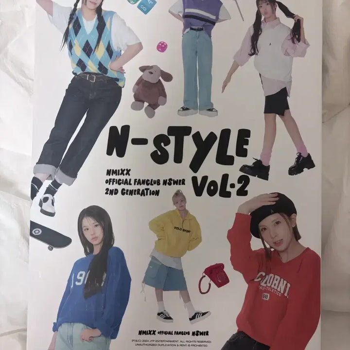 [BUNJANG] NMIXX ENNiE 2nd Official Fanclub Kit / 엔믹스 엔써 2기 키트 공식 팬클럽