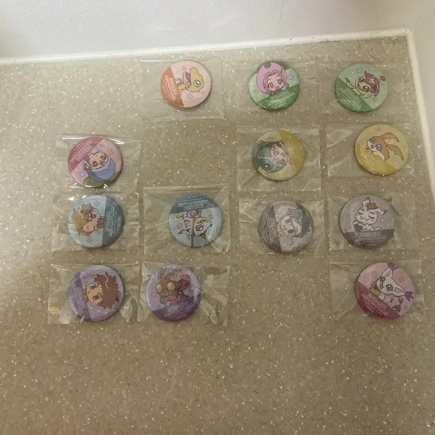 [BUNJANG] Digimon Adventure x Animate Cafe Collaboration Random Can Badge / 디지몬 어드벤처 애니메이트 콜라보 카페 랜덤 캔뱃지 팝니다.