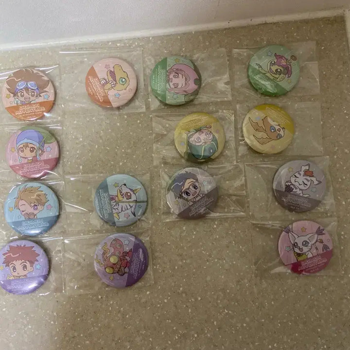 [BUNJANG] Digimon Adventure x Animate Cafe Collaboration Random Can Badge / 디지몬 어드벤처 애니메이트 콜라보 카페 랜덤 캔뱃지 팝니다.