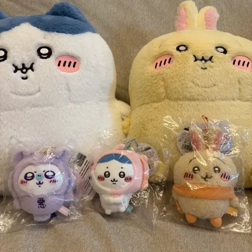 [BUNJANG] Chiikawa Aquarium Kaiyori (Sunfish) Mascot - Hachiware - Sealed / 미개봉)치이카와 수족관 개복치! 들어줄게 마스코트 하치와레 판매합니다!