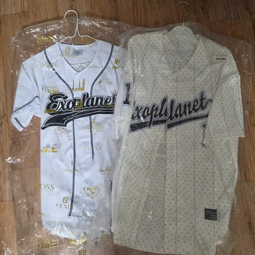 [BUNJANG] EXO Suho Uniform Bundle Set / 엑소 수호 유니폼 일괄