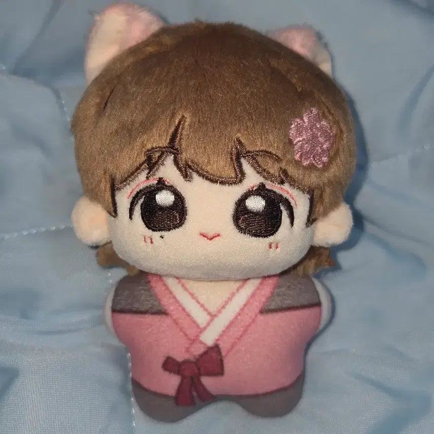 [BUNJANG] SEVENTEEN Jeonghan Cherry Blossom Hongyun Doll / 세븐틴 정한 인형 벚꽃홍윤 판매