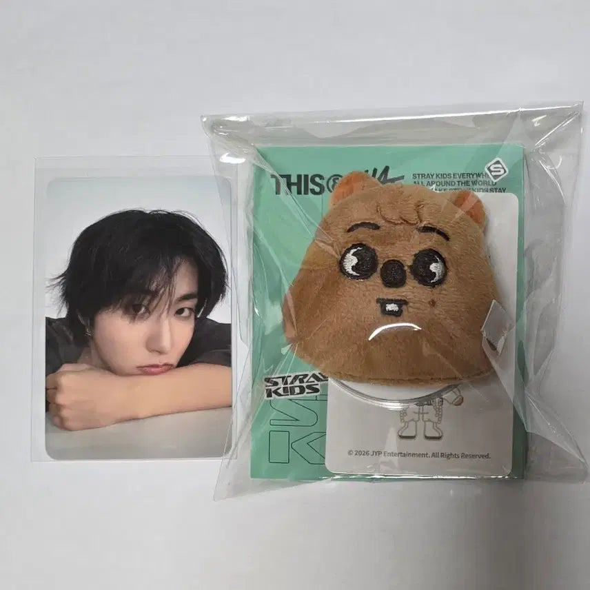 [BUNJANG] Stray Kids Discomfort &amp; That Popup Plush Magnetic Holder GripTok + POB Photocard / 스키즈 디스앤댓 팝업 한쿼카 플러시 마그네틱 홀더 그립톡 한 3만원 특전 포카