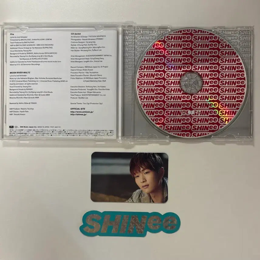 [BUNJANG] SHINee Onew Fire Japan Album Photocard and Sticker Set / 샤이니 일본앨범 Fire (온유포카+스티커)
