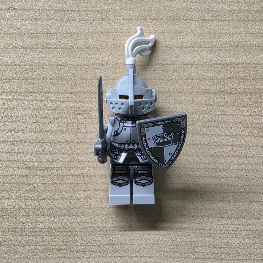 [BUNJANG] LEGO Minifigures Series 9 Castle Hero Knight / 레고 미니피규어 시즌 9 캐슬 영웅 기사