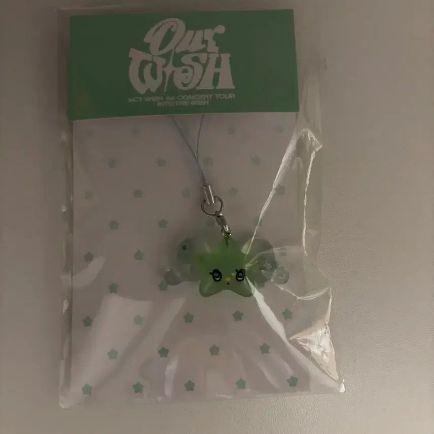 [BUNJANG] NCT WISH WISHIU Keychain / 엔시티 위시 위츄 야광 키링 미개봉