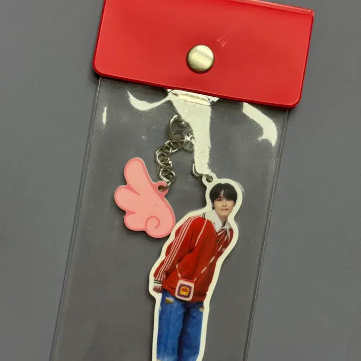 [BUNJANG] NCT WISH Riku Login Wings Keyring / 엔시티위시 로그인 날개 키링 리쿠 양도