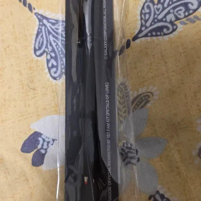 [BUNJANG] Peaceminusone G-Dragon Official Membership Fan Kit Limited Edition Ballpoint Pen / 피스마이너스원 지드래곤 공식 멤버십 팬키트 한정판 볼펜
