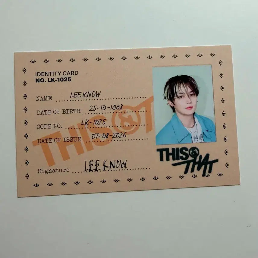 [BUNJANG] Stray Kids LEE KNOW THAT ver. ID Card / 스트레이 키즈 디스앤댓 THAT ver. 리노 ID카드
