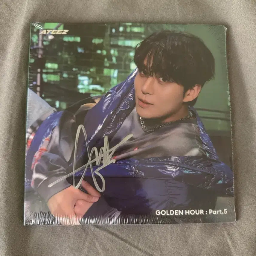 [BUNJANG] ATEEZ US Version Signed Album Photocard Bundle Set / 에이티즈 미국반 사인앨범