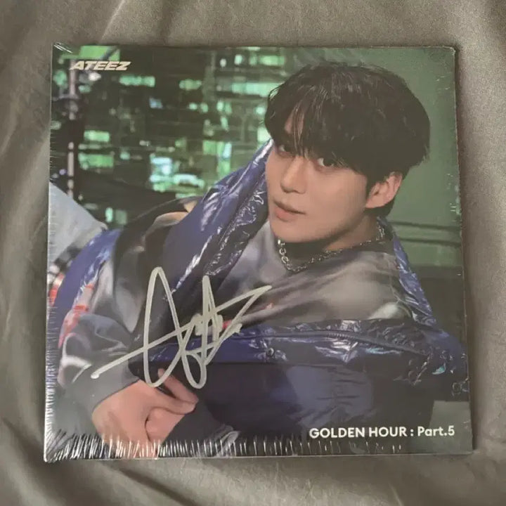 [BUNJANG] ATEEZ US Version Signed Album Photocard Bundle Set / 에이티즈 미국반 사인앨범