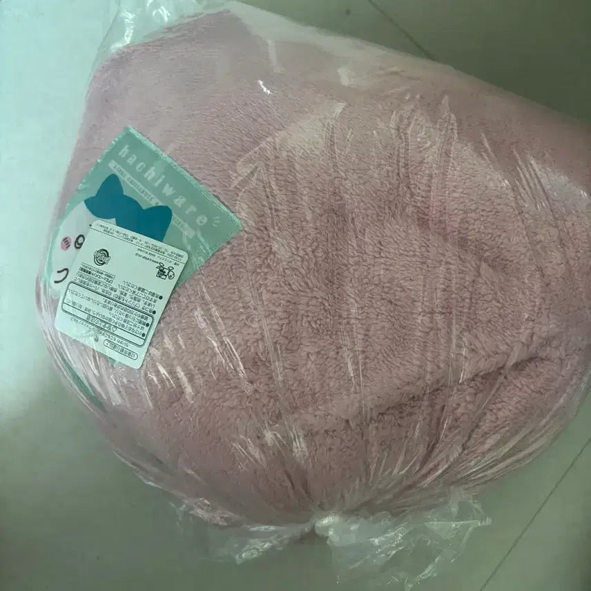 [BUNJANG] Hachiware 36cm Large Die-Cut Cushion (Sealed New Product) / 하치와레 다이컷 36cm 대형 쿠션(미개봉 새제품)