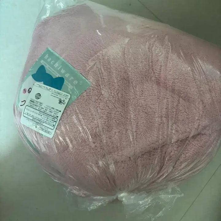 [BUNJANG] Hachiware 36cm Large Die-Cut Cushion (Sealed New Product) / 하치와레 다이컷 36cm 대형 쿠션(미개봉 새제품)