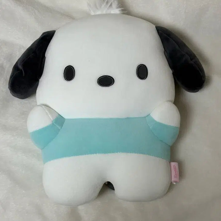 [BUNJANG] Pochacco Heart-Fluttering Mochi Plush Cushion / 포차코 심쿵 모찌 인형 쿠션