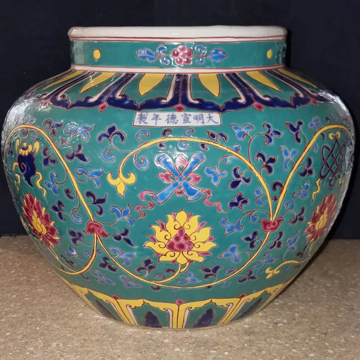 [BUNJANG] Daemyeong Seondeok-yeonje Enameled Porcelain Vase with Flower and Bird Motif / 대명선덕년제 법랑채 화훼문(호)높이29지37센치 중국도자기 고도자 골통품