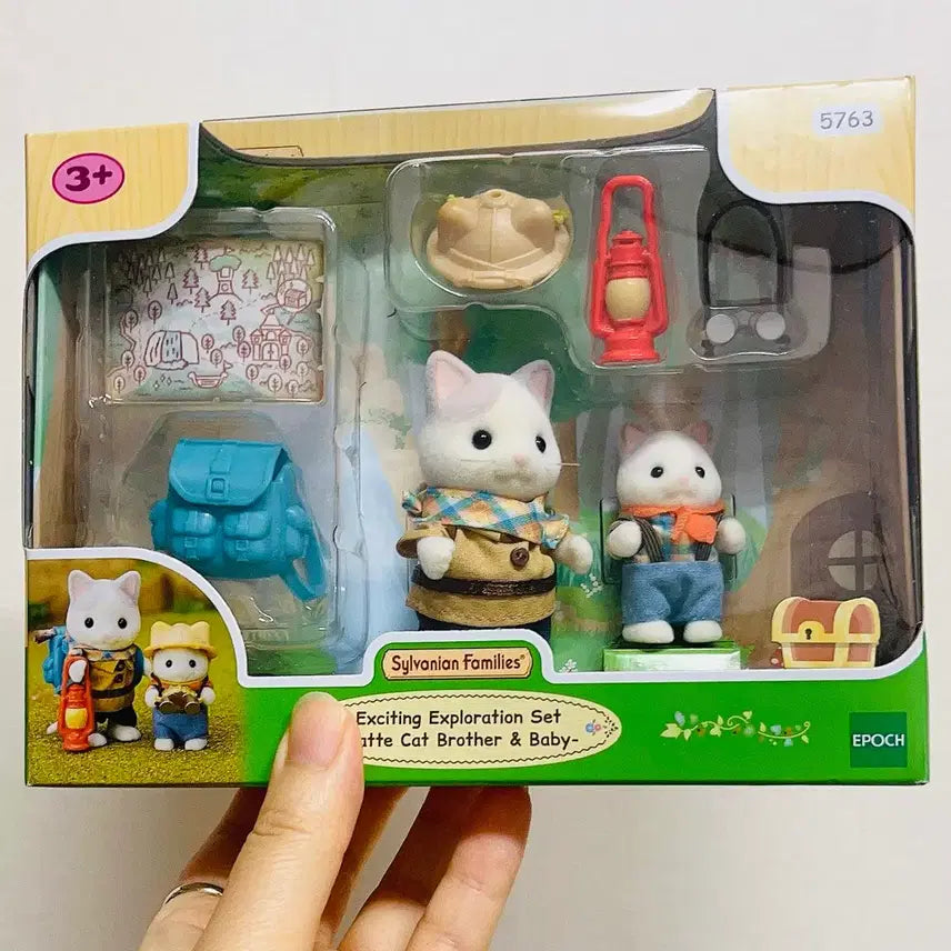 [BUNJANG] Sylvanian Families Latte Cat Family and Baby Figure Set / 실바니안 탐험을 떠나는 라떼고양이
