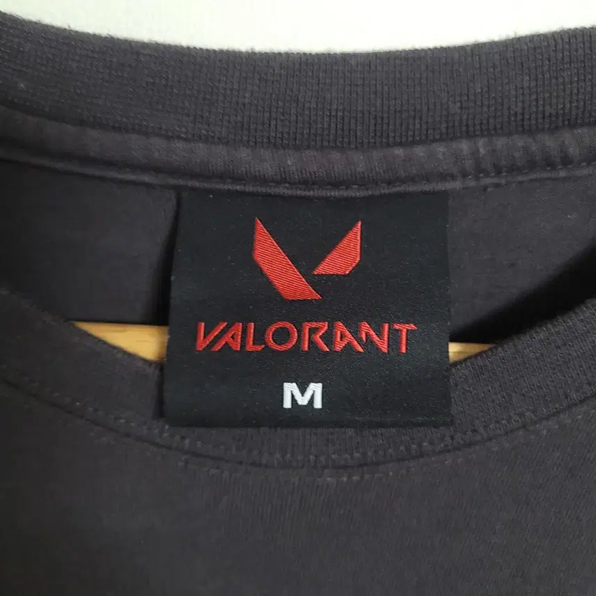 [BUNJANG] Valorant 2024 Champions Seoul T-Shirt (Black, Size M) / (M) 발로란트 2024 챔피언스 서울 반팔 티셔츠