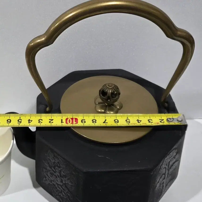 [BUNJANG] Nambu Ironware Teapot with Engraved Pattern / 남부철기 찻주전자