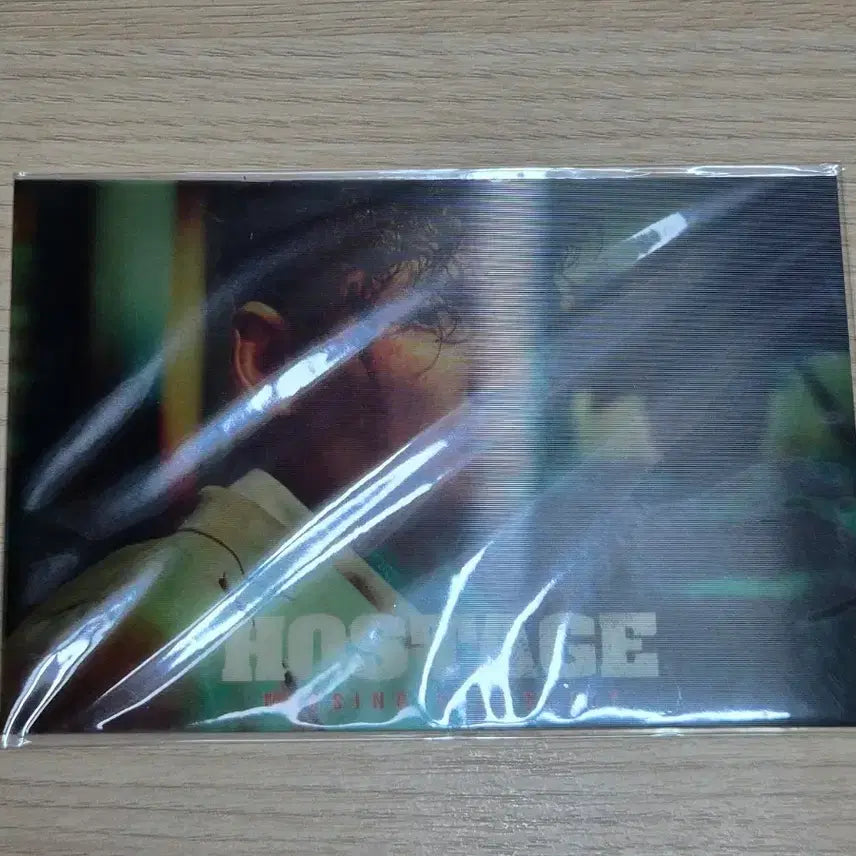 [BUNJANG] Hostage Lenticular Photocard / 인질 렌티큘러 카드