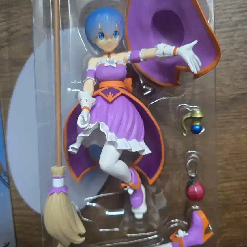 [BUNJANG] Re:Zero Sega Super Premium Figure Rem Cute Witch Version / 리제로 RE:제로 세가 슈퍼 프리미엄 피규어 SPM 렘 귀여운마녀 버전
