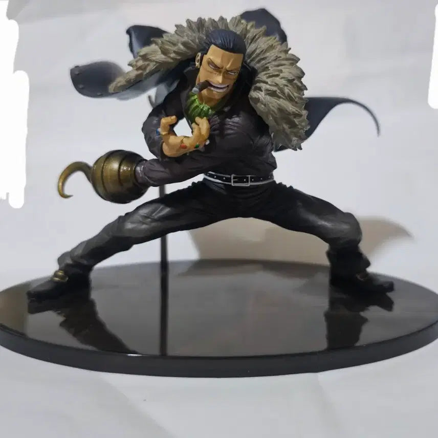 [BUNJANG] Banpresto One Piece Crocodile King of Artist Figure (Genuine) / 원피스 크로커다일 조형왕 피규어 금고양이 정품 반프레스토