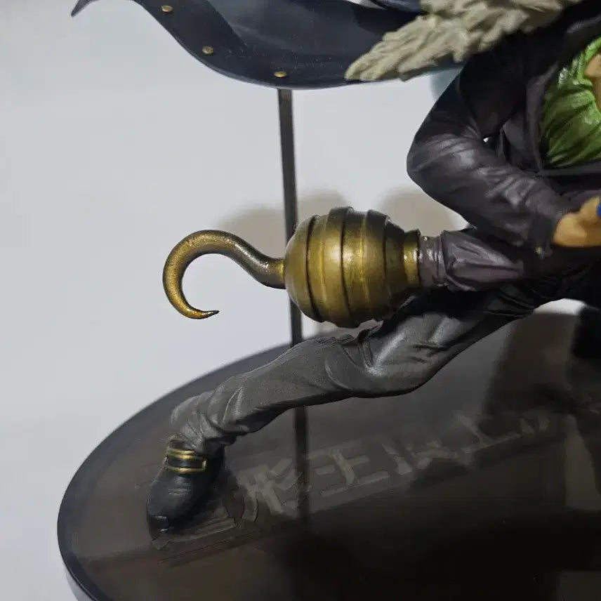 [BUNJANG] Banpresto One Piece Crocodile King of Artist Figure (Genuine) / 원피스 크로커다일 조형왕 피규어 금고양이 정품 반프레스토