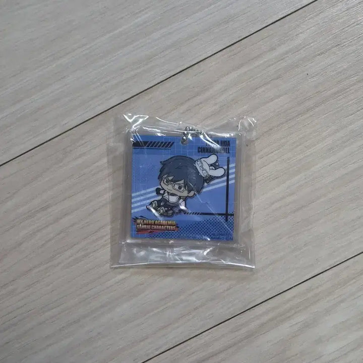[BUNJANG] My Hero Academia Iida Tenya Cinnamoroll Collaboration Acrylic Keyring / 나히아 히로아카 이이다 텐야 시나모롤 콜라보 아크릴 키링 판매