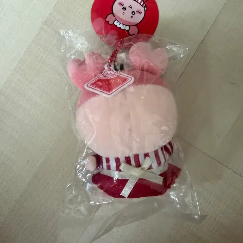 [BUNJANG] Chiikawa Restaurant Kani Plush / 치이카와 레스토랑 카니 인형