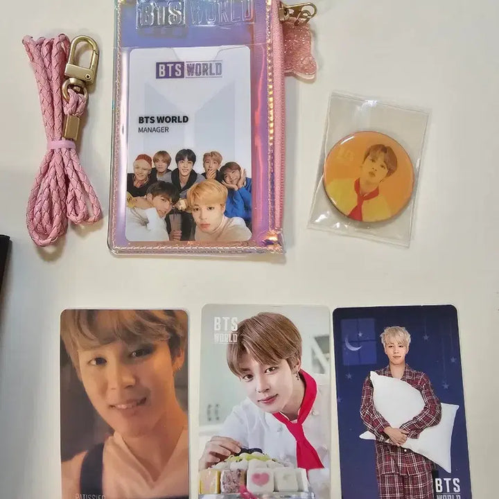 [BUNJANG] BTS Jimin BTS World Album Photocard Magnet Tin Badge Bundle Set / 방탄소년단 bts 지민 비티에스월드 풀셋 양도