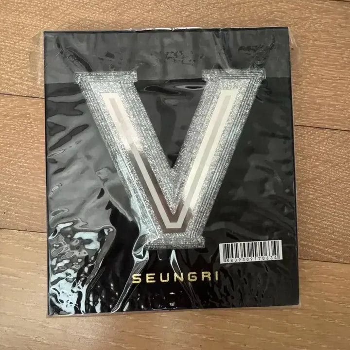 [BUNJANG] Seungri V Album STRONG BABY FULL STORY / 빅뱅 승리 Vvip 앨범