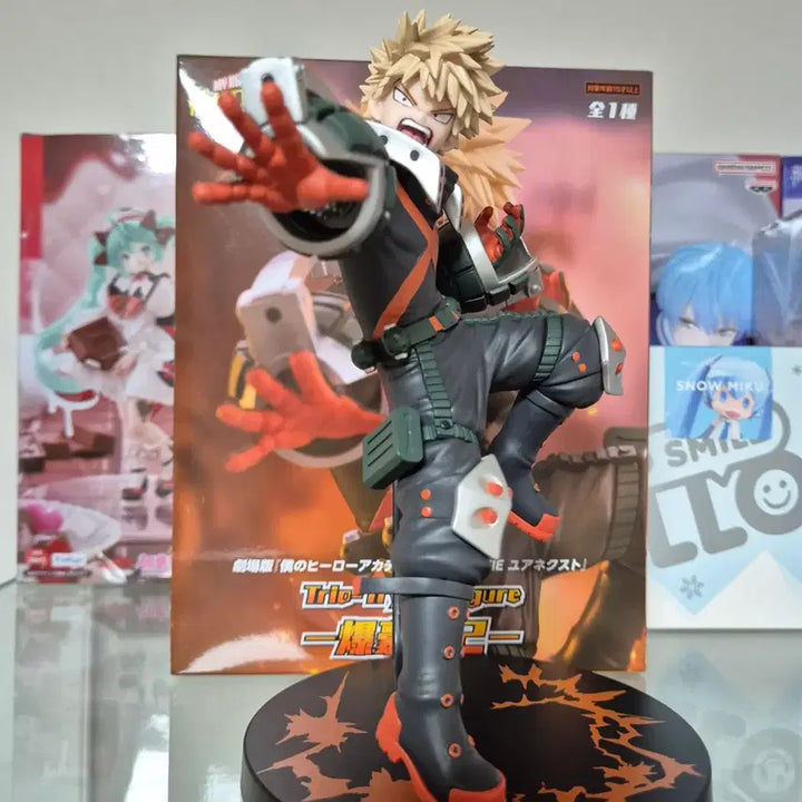 [BUNJANG] My Hero Academia Bakugo Theatrical Version Trio Try It Figure / 나히아 바쿠고 극장판 trio try it 피규어 판매