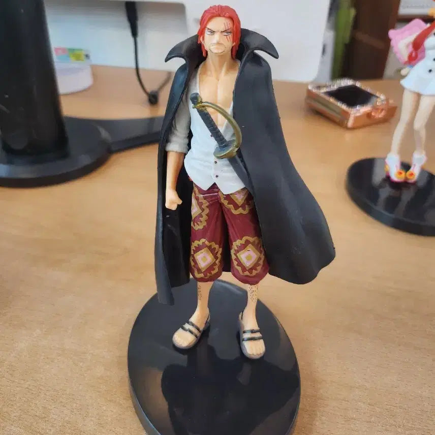 [BUNJANG] One Piece Shanks Figure / 원피스 샹크스 피규어