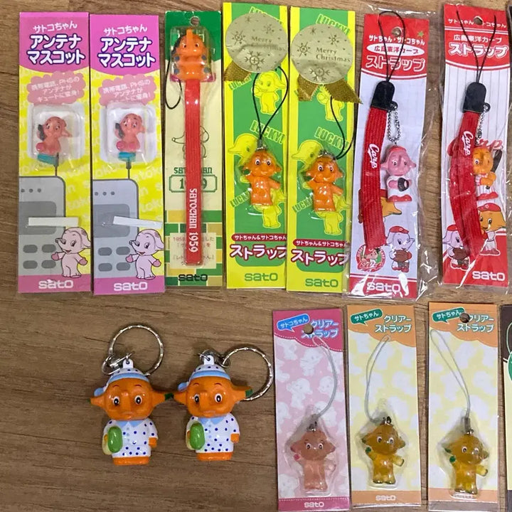 [BUNJANG] Sato-chan Vintage Strap Figure Keychain, Golf Accessory Case, Chopstick Rest Bundle Set / 사토짱 빈티지 스트랩 피규어키링 골프용품 케이스 등 일괄세트