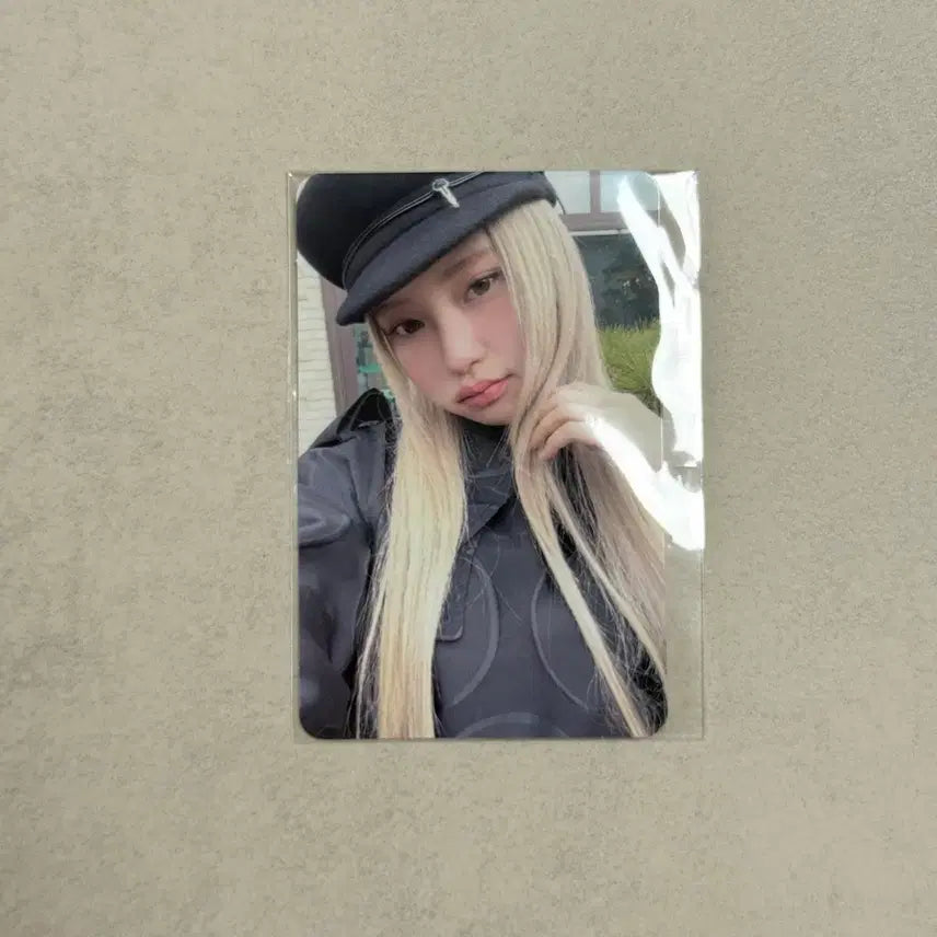 [BUNJANG] Kiki 2nd Album Dlwlrma Studio Photocard HAEUM / 키키 2집 델룰루 공방 포토카드 하음