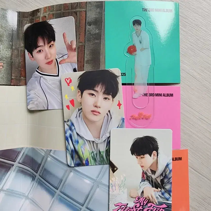 [BUNJANG] Kickflip Gyuhun Album Photocard Set / 킥플립 계훈 앨범구성품